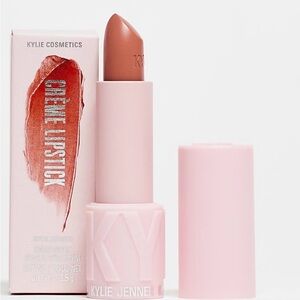 Kylie Cosmetics Creme Lipstick If Looks Could Kill NWT
